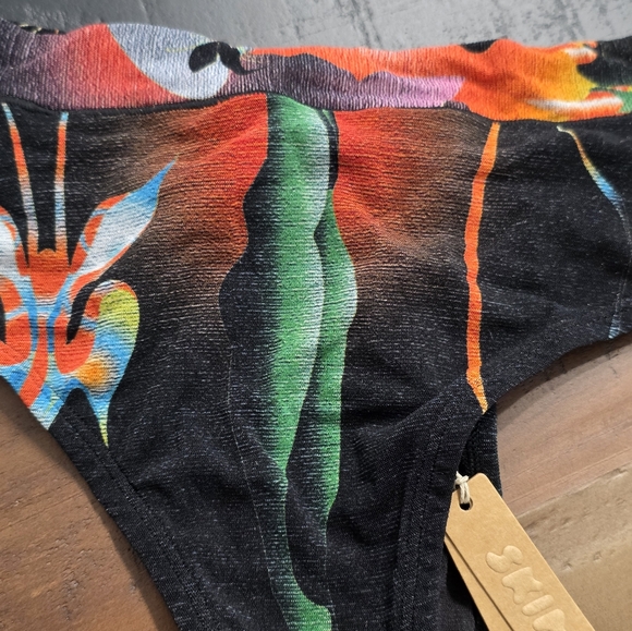 SKIMS Summer Mesh Thong Firpal Print Womens 4X NWT - Picture 14 of 14
